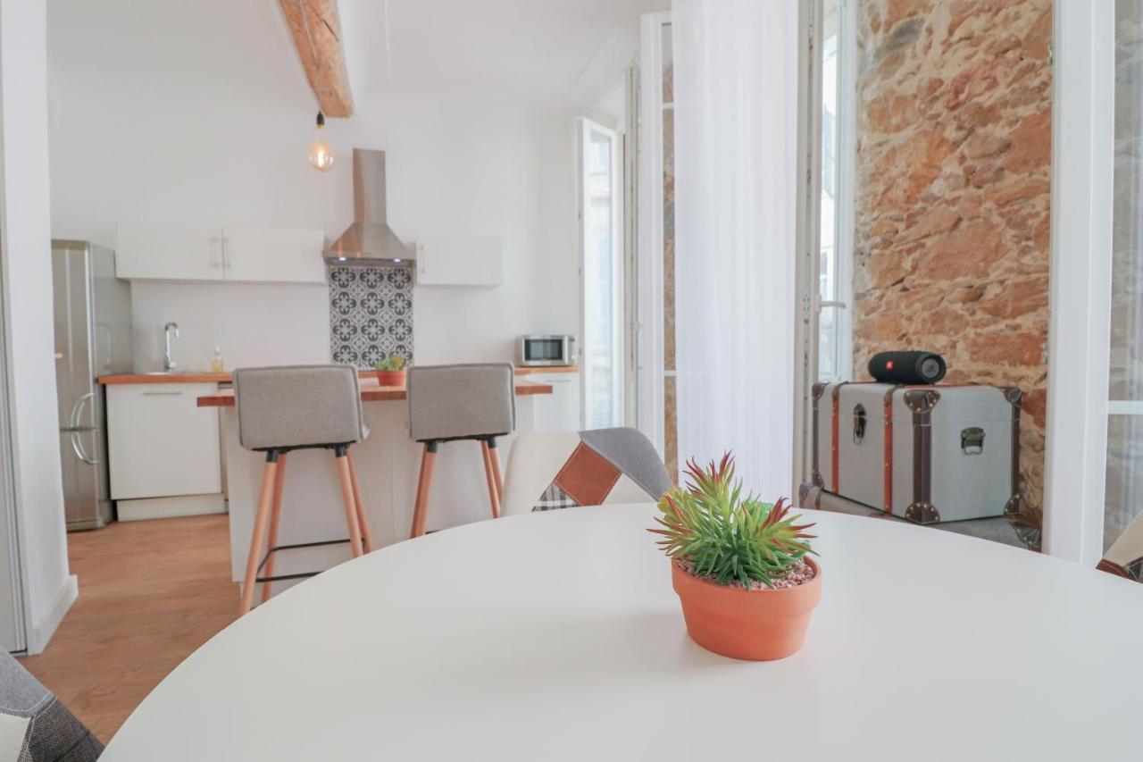 Stylish Apartment In The Old Town, With Ac. Antibes Dış mekan fotoğraf